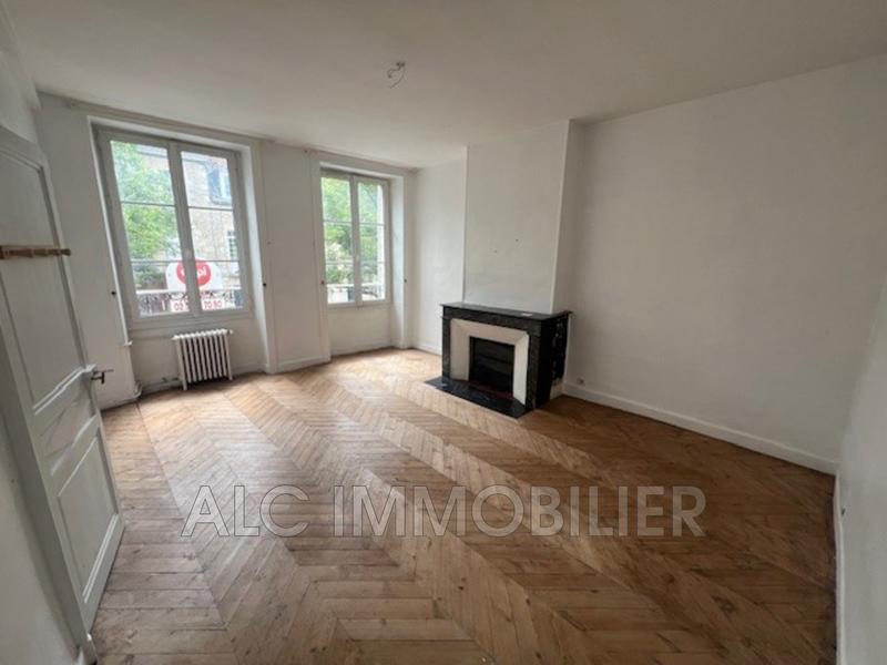 Maison - 224 m² - 9 pièces