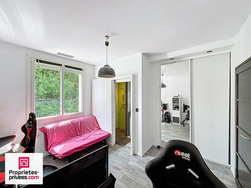 Villa - 200 m² - 7 pièces