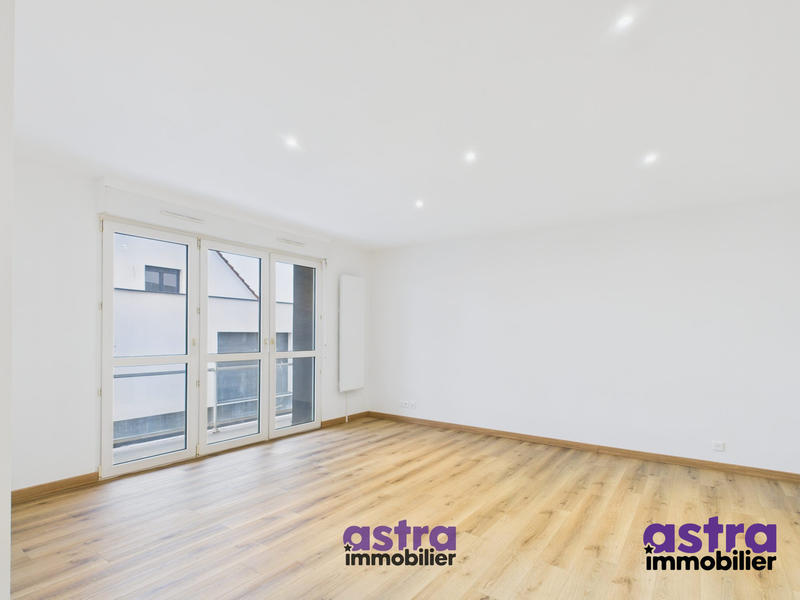 Appartement - 65 m² - 2 pièces