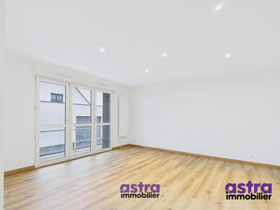 Appartement - 65 m² - 2 pièces