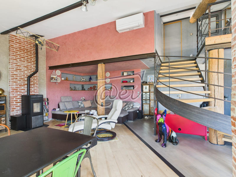 Maison - 199 m² - 5 pièces