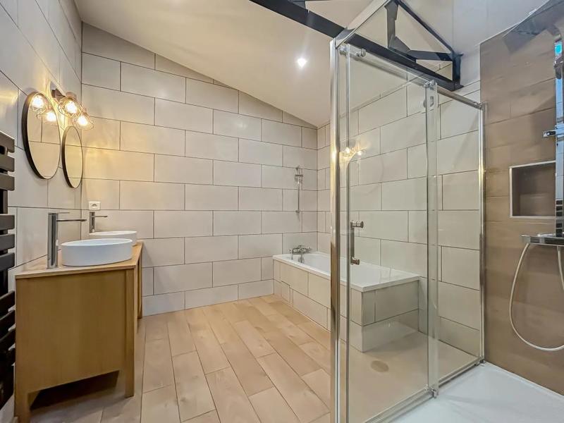 Duplex - 140 m² - 4 pièces