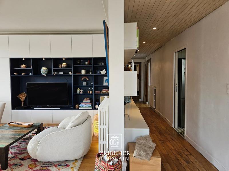 Appartement bourgeois - 190 m² - 7 pièces