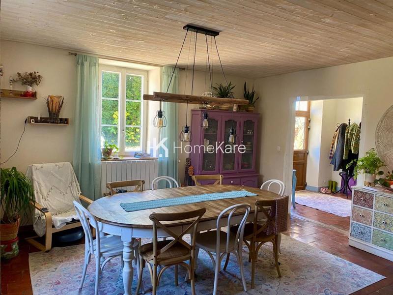 Maison de maîtres - 300 m² - 8 pièces