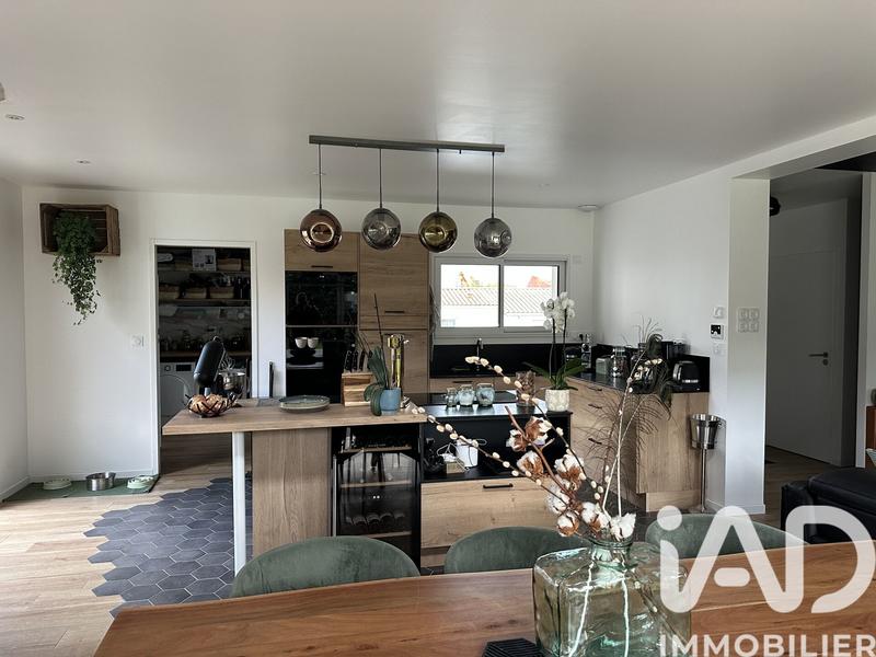 Maison de maîtres - 168 m² - 7 pièces