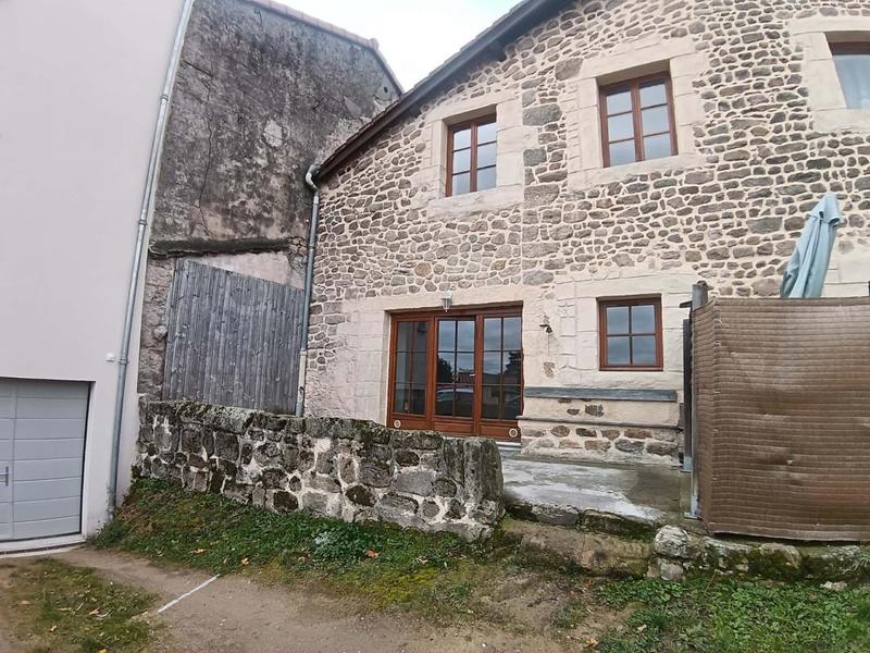 Maison - 97 m² - 4 pièces