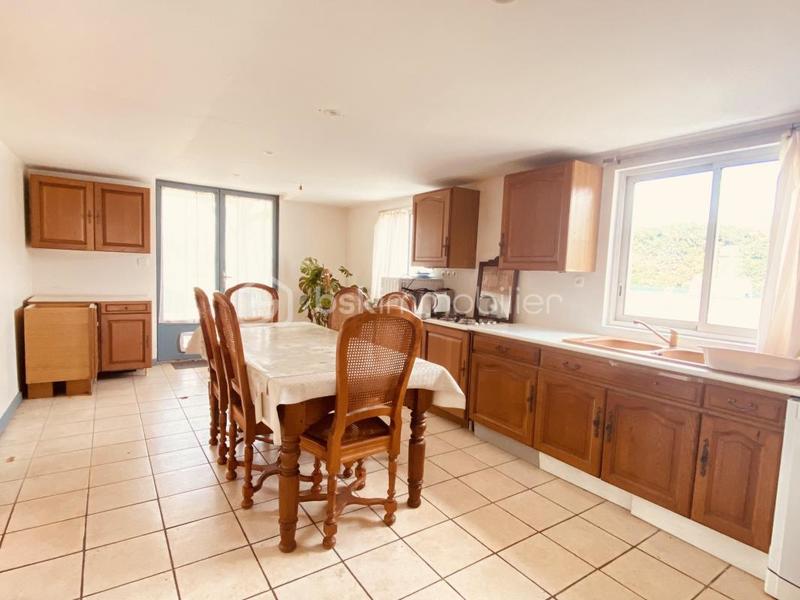 Maison - 175 m² - 5 pièces