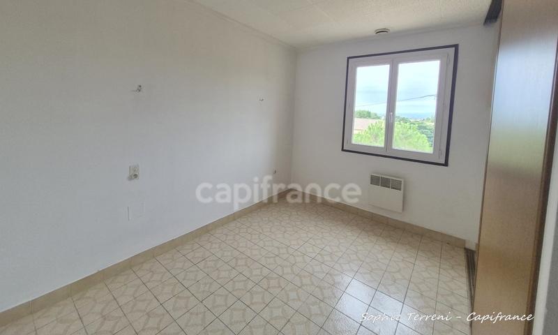 Maison - 157 m² - 8 pièces