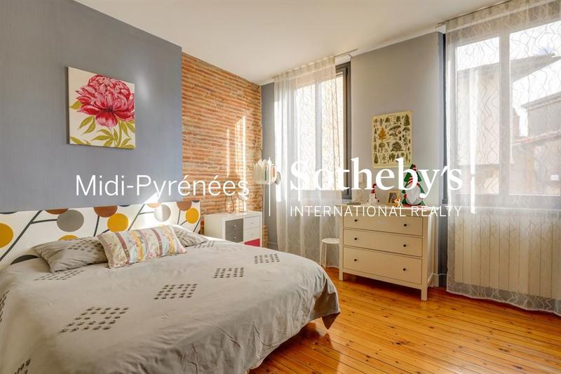 Maison - 258 m² - 5 pièces