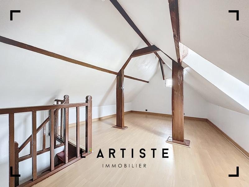 Maison - 87 m² - 5 pièces