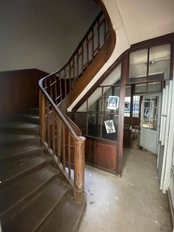 Immeuble - 180 m² - 3 pièces