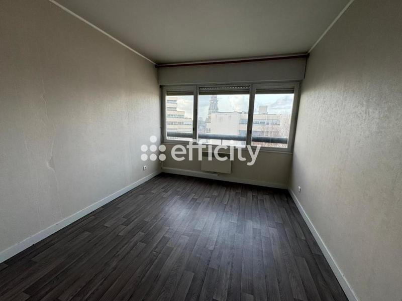 Appartement - 84 m² - 4 pièces