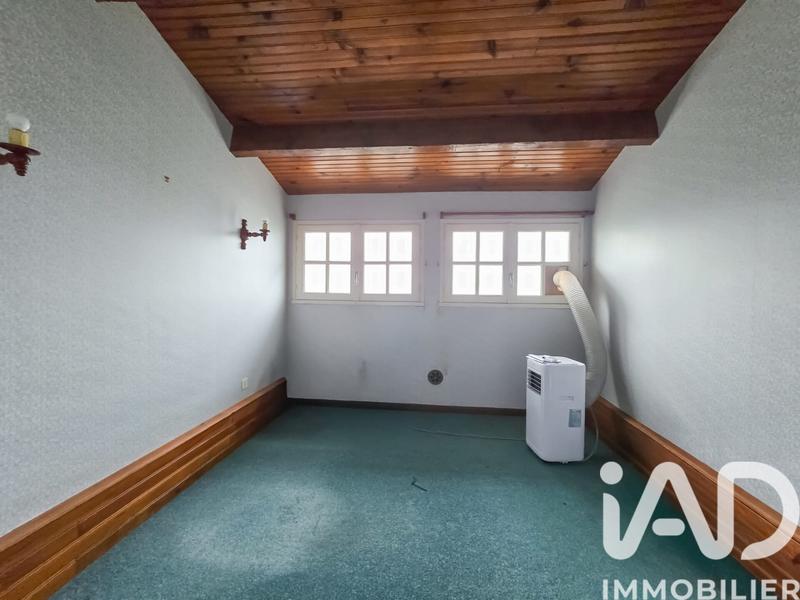 Maison - 140 m² - 5 pièces