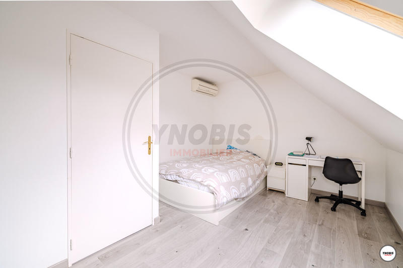 Maison - 120 m² - 6 pièces