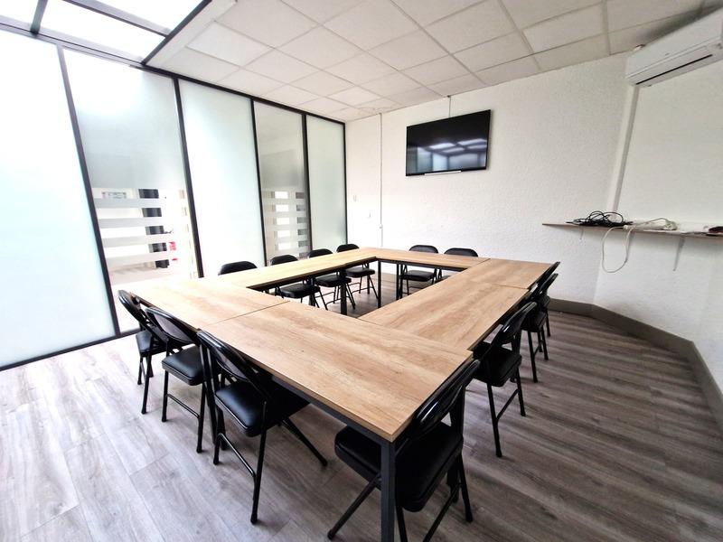 Bureau - 56 m² - 1 pièce
