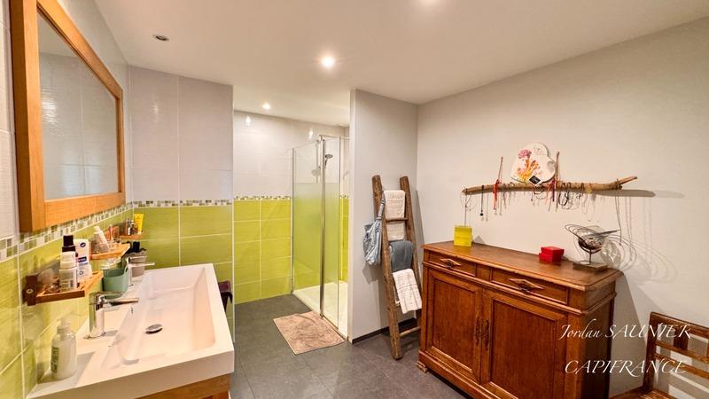 Maison - 157 m² - 6 pièces