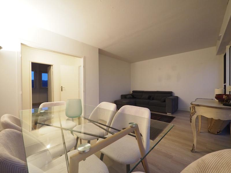 Appartement - 64 m² - 3 pièces