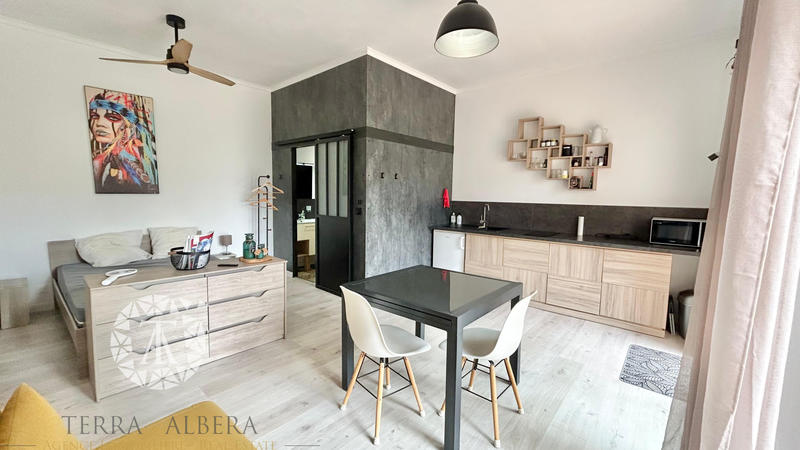 Villa - 259 m² - 7 pièces