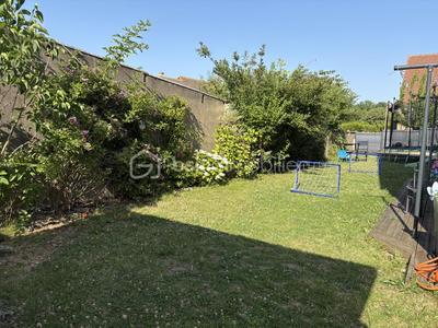 Maison - 91 m² - 5 pièces