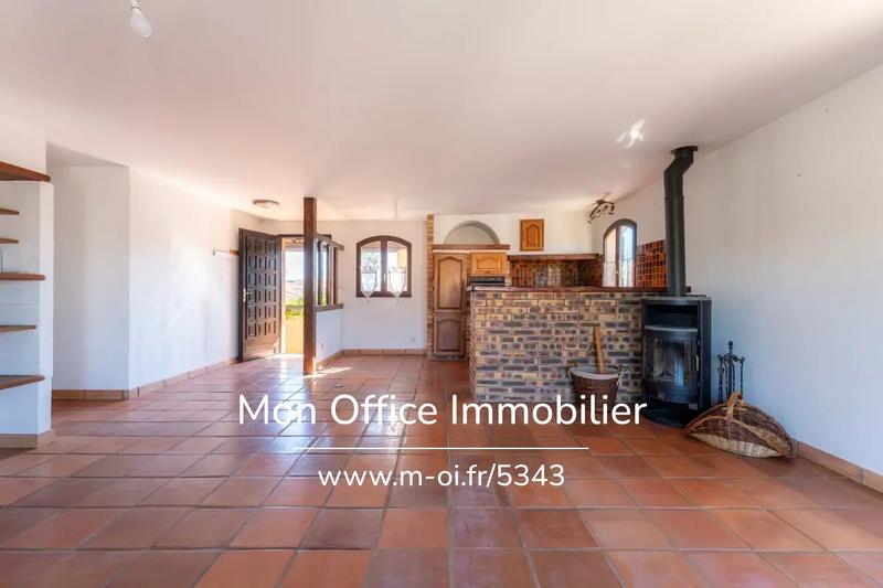 Maison - 188 m² - 8 pièces