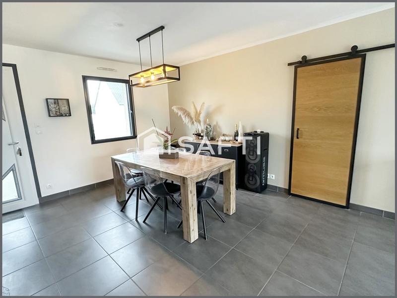 Maison - 104 m² - 4 pièces