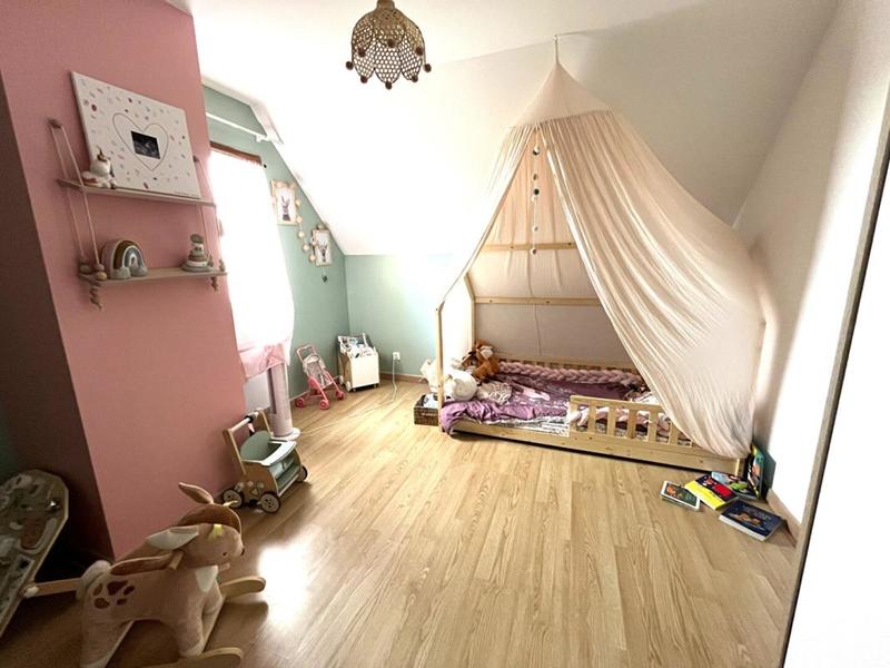 Maison - 101 m² - 5 pièces