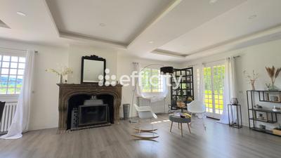 Maison de campagne - 224 m² - 9 pièces