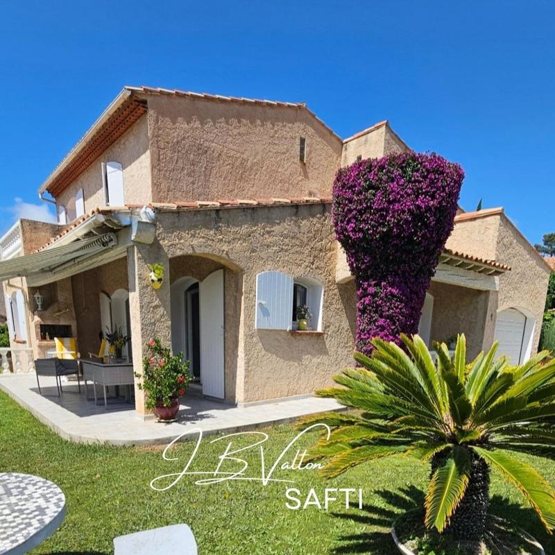 Maison - 135 m² - 6 pièces