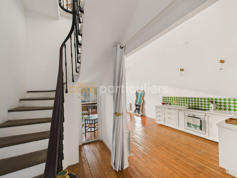 Maison - 180 m² - 5 pièces