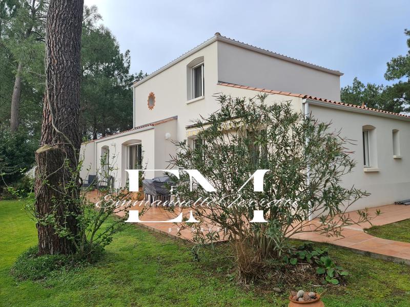 Villa - 160 m² - 7 pièces