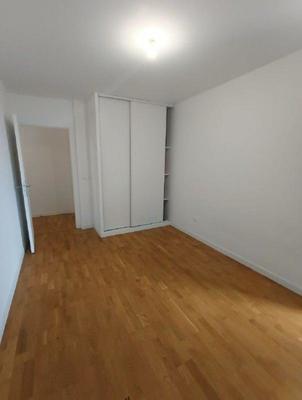 Appartement - 76 m² - 4 pièces