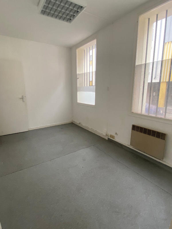 Local commercial - 53 m² - 2 pièces