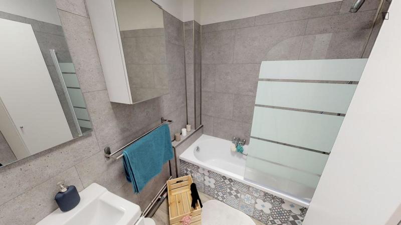 Chambre - 24 m² - 4 pièces