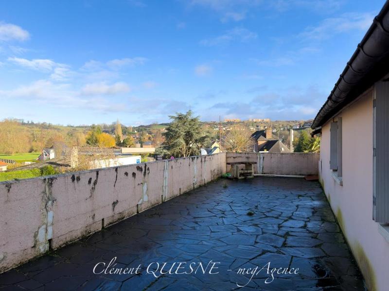 Maison - 161 m² - 5 pièces