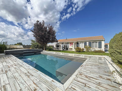 Maison - 110 m² - 5 pièces