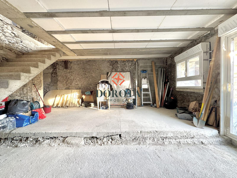 Maison ancienne - 182 m² - 4 pièces