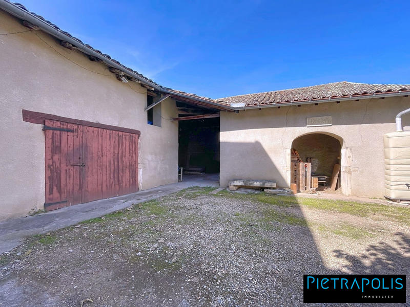 Maison - 269 m² - 7 pièces