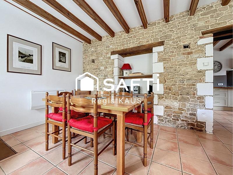 Maison - 300 m² - 12 pièces