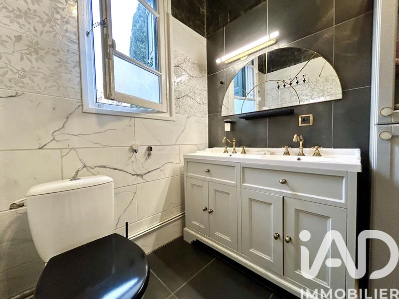 Maison de ville - 111 m² - 5 pièces