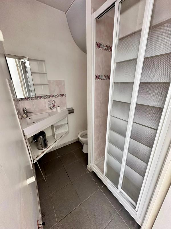 Studio - 23 m² - 1 pièce