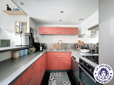 Appartement - 99 m² - 3 pièces