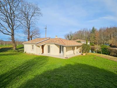 Maison - 92 m² - 4 pièces