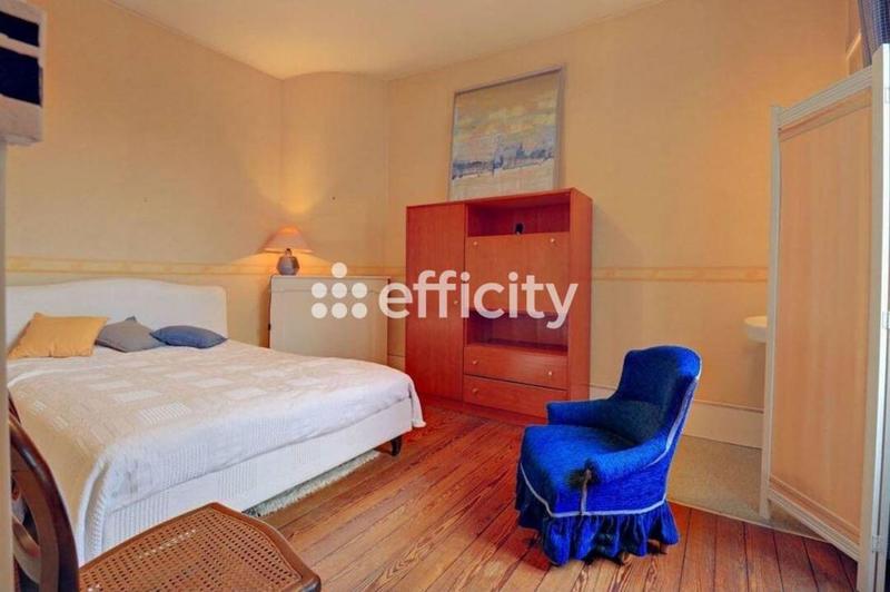 Maison - 153 m² - 7 pièces