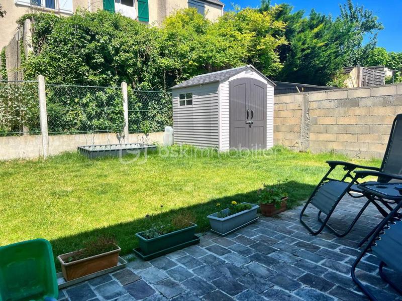 Maison - 97 m² - 5 pièces