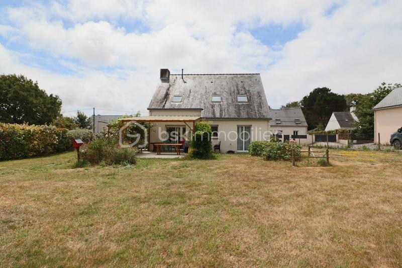 Maison - 100 m² - 6 pièces