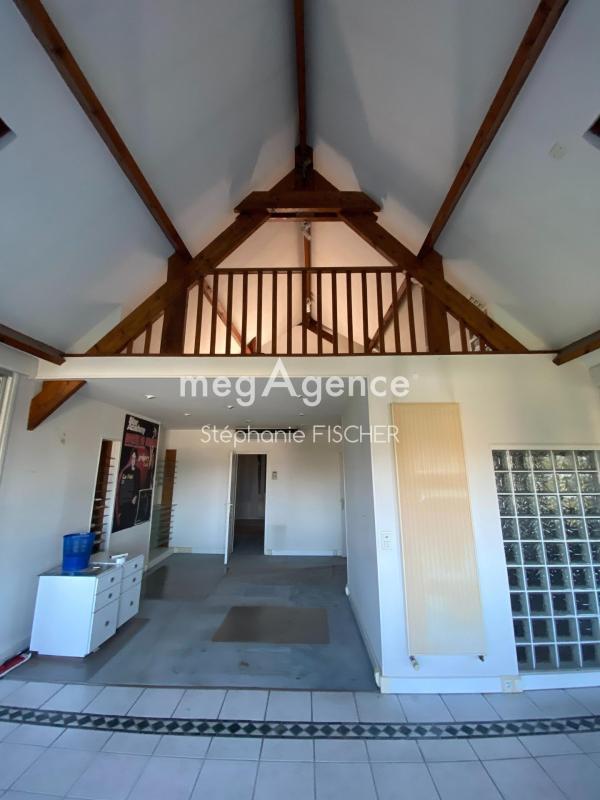 Maison - 236 m² - 9 pièces