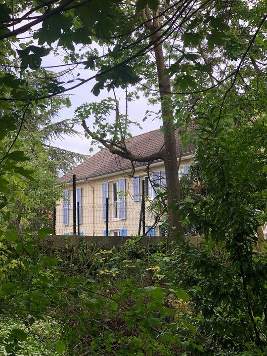 Appartement - 111 m² - 6 pièces