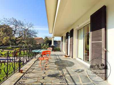 Maison - 141 m² - 7 pièces