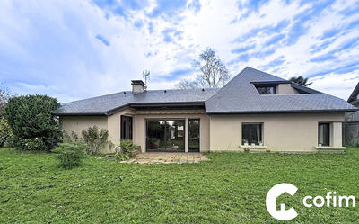 Villa - 150 m² - 5 pièces