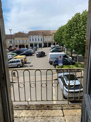 Maison - 300 m² - 10 pièces